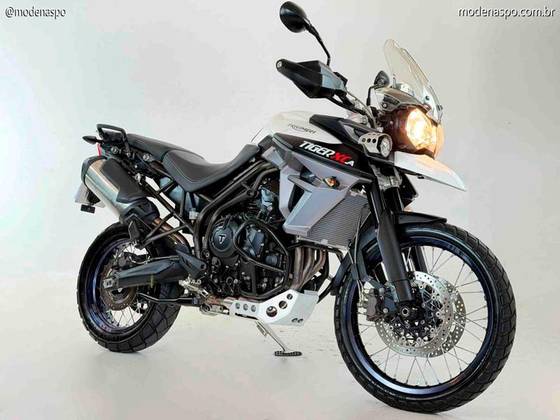 TRIUMPH TIGER 800 XCA 
